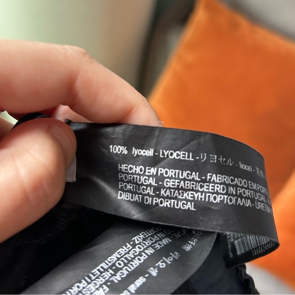 Blouse - Picture 6 of 6